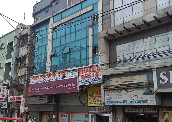 Hotel Thakur Shri