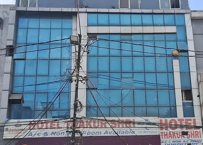 Hotel Thakur Shri